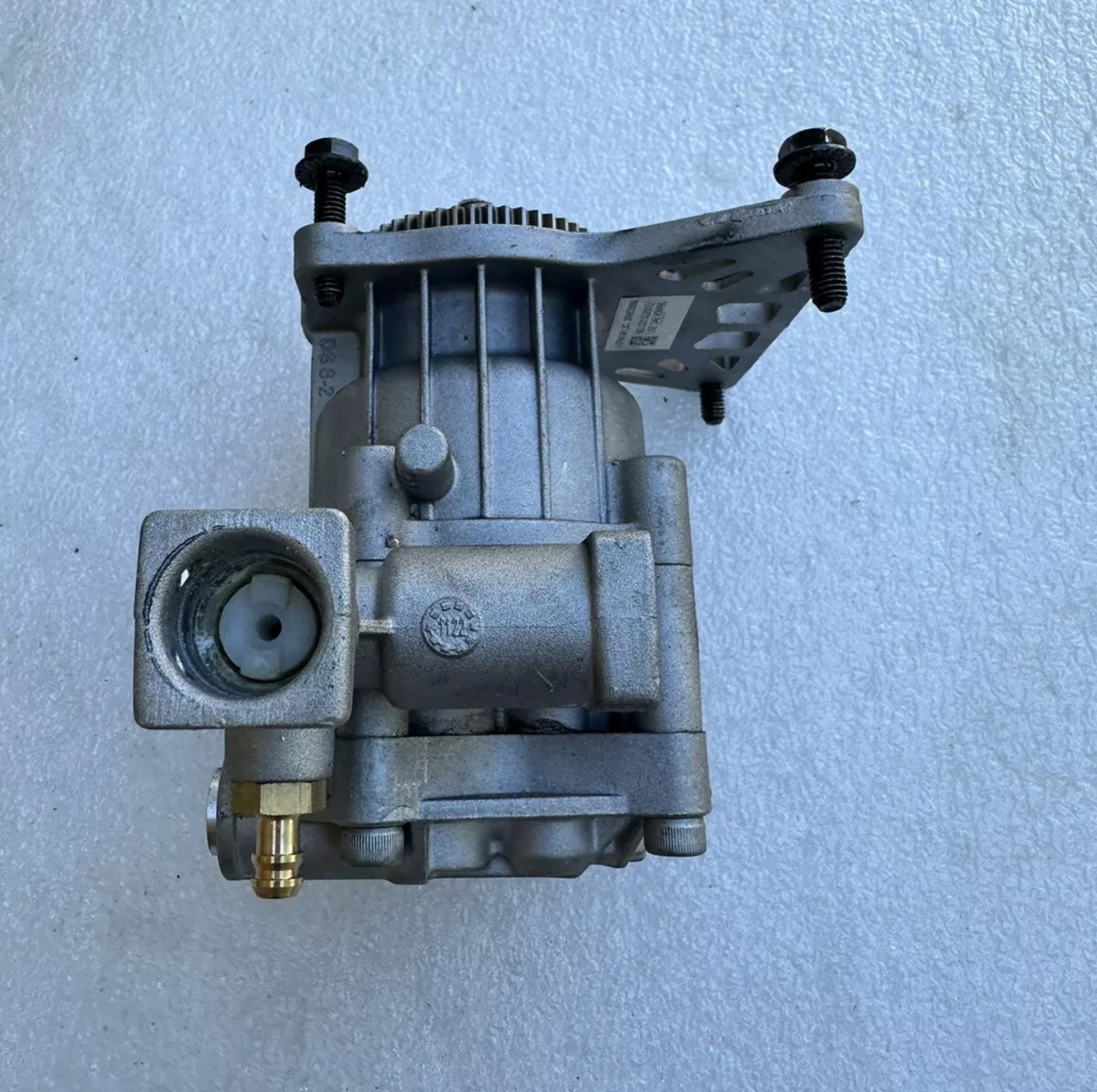 Genuine Part Water Pump Assy For Ryobi RY1419MTVNM Pressure Washer