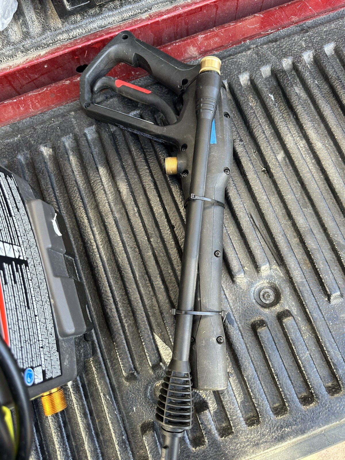 Ryobi RY141612 Cold Water Pressure Washer – Black