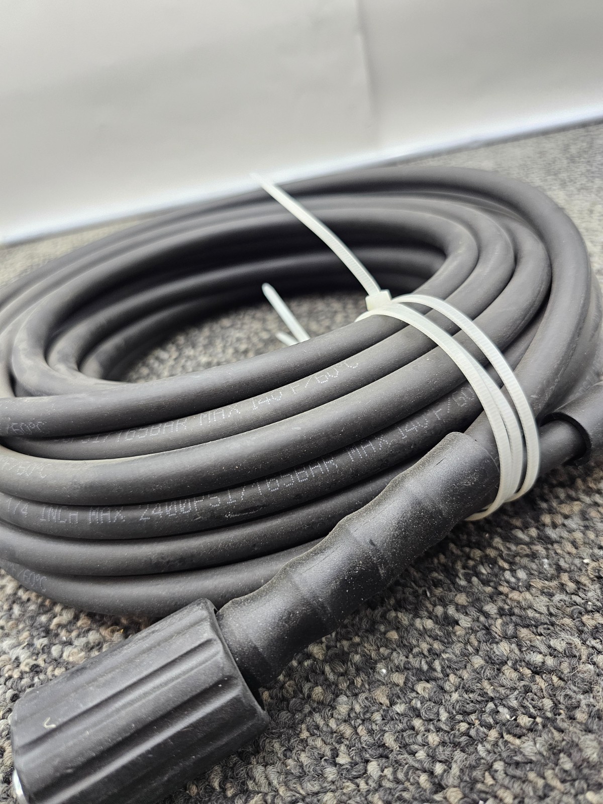 25 FT x 1/4 Inch 4800MAX PSI Pressure Washer Replacement Hose Black
