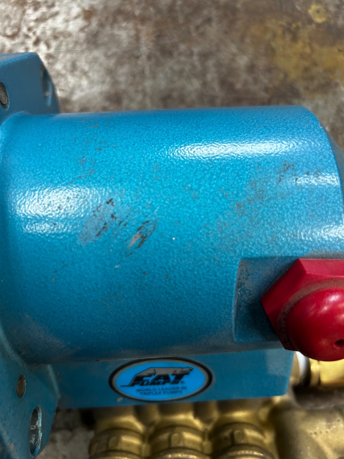 CAT 4DNX25GSI (Rebuilt, 3300 PSI / 2.5 GPM / 3450 RPM / 3/4” shaft)