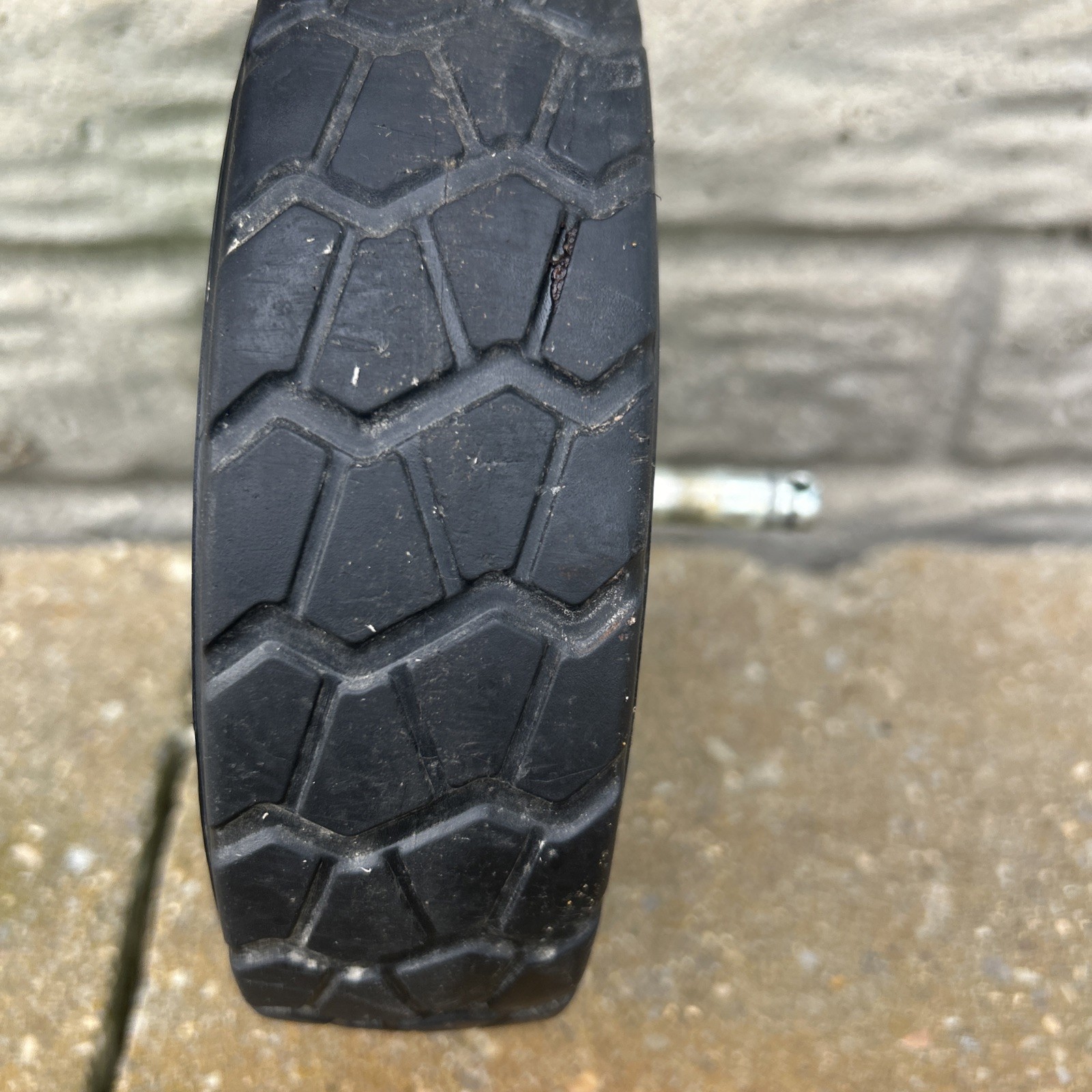 Replacement part for Greenworks GPW1800 1800 PSI Elect Pressure Washer WHEEL