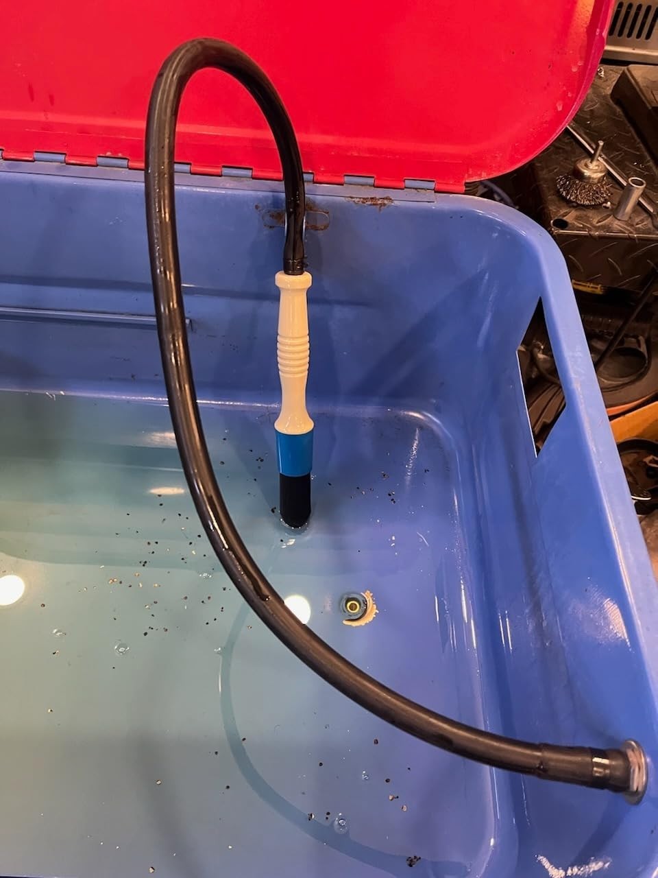 Parts Washer Brush with 31 Inch Hose Wear Resistant Cleaning Flow Through Tool