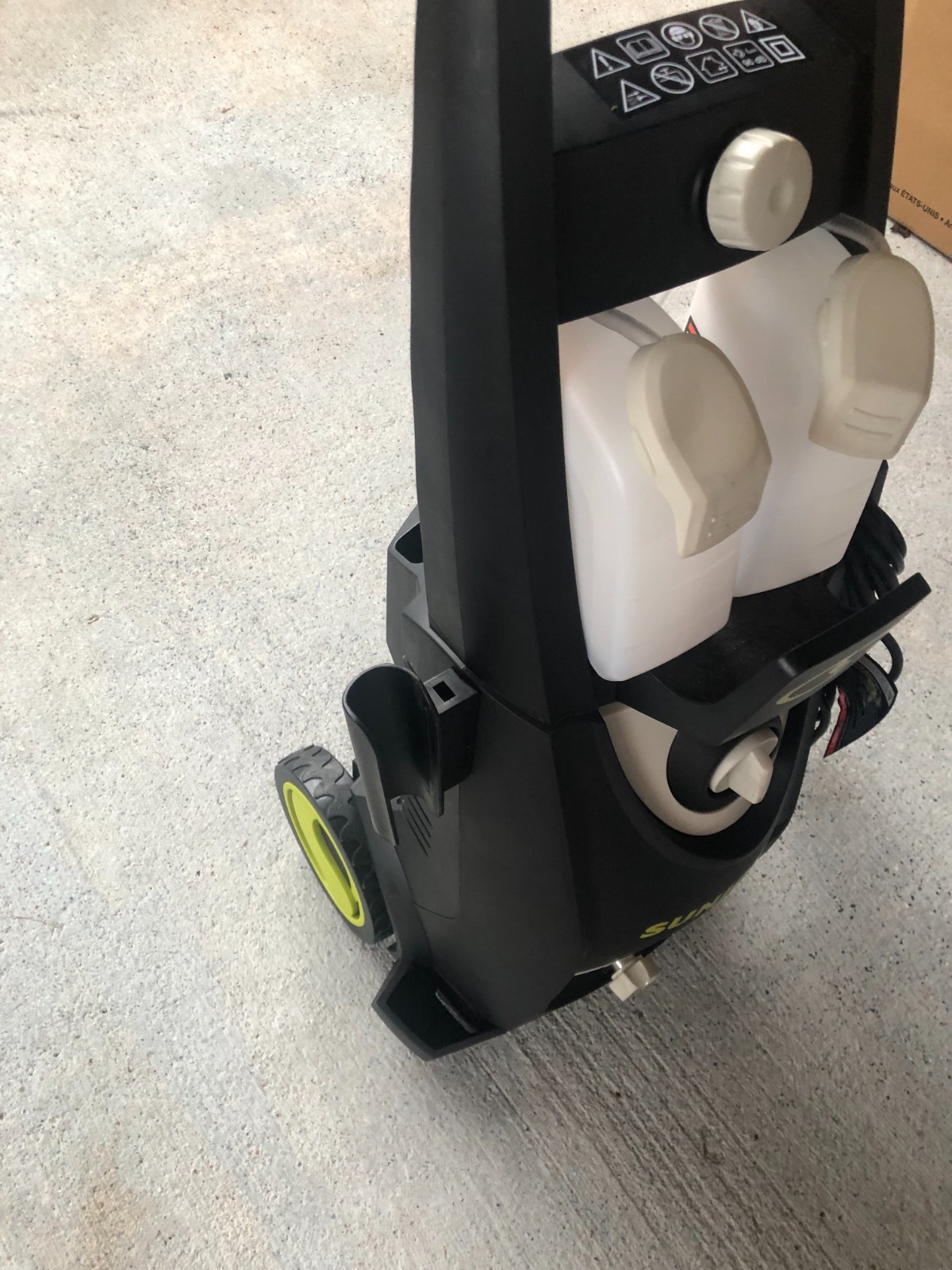 Sun Joe SPX3000 Electric Pressure Washer 2030 PSI 1.2 GPM Dual Soap Tanks