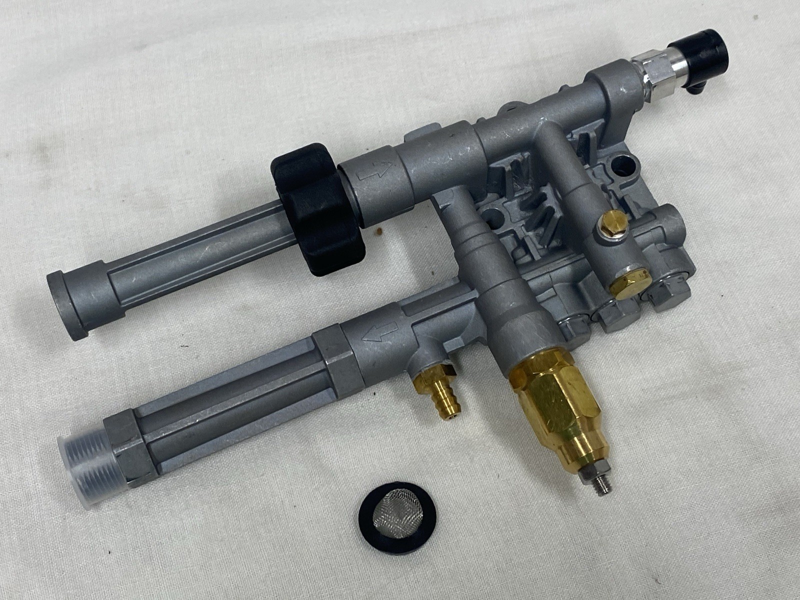 AR42940 SRMW 2.2G26 Pressure Washer Pump Head 2700 PSI AR For Troy-Bilt AR43061