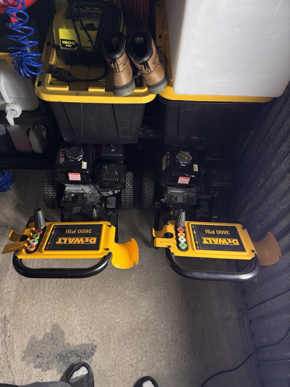 (2) DEWALT 3600 PSI Honda GX200 Quick Connects – price is $1,000 text me