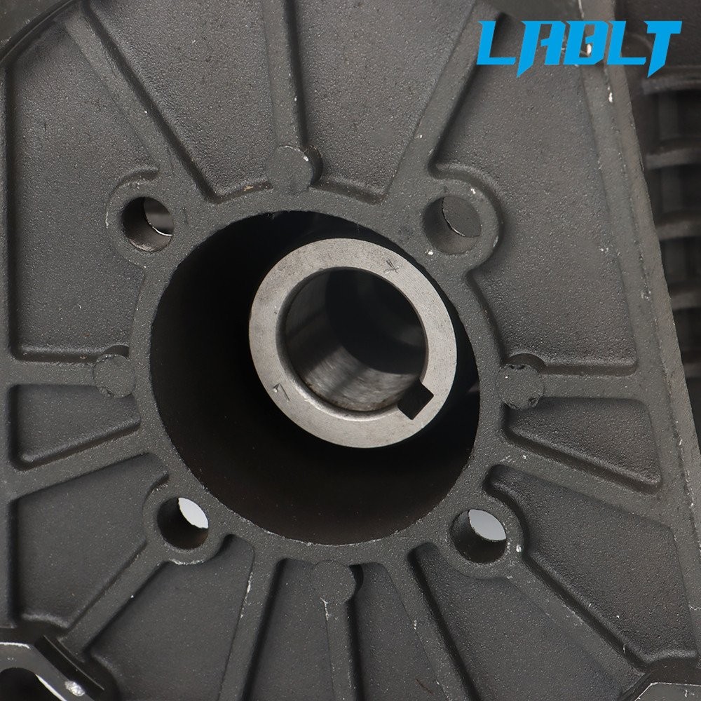 LABLT G: 3000 psi at 4 US gpm, 9 hp at 3400 rpm 1-in Shaft Pressure Washer Pump