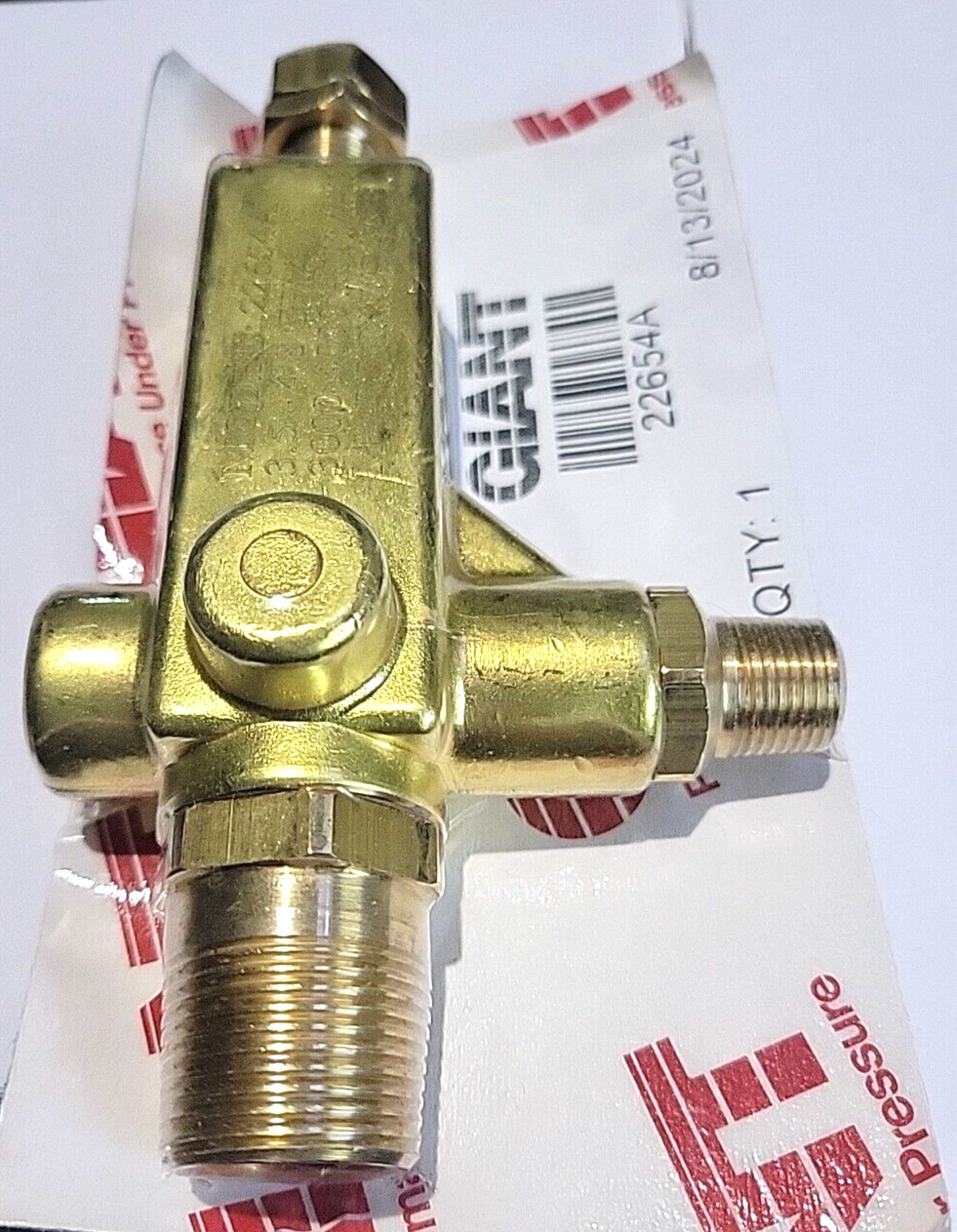 Giant 22654A Unloader Valve, 4000 PSI Max. 4.8 GPM Max. – USA Made
