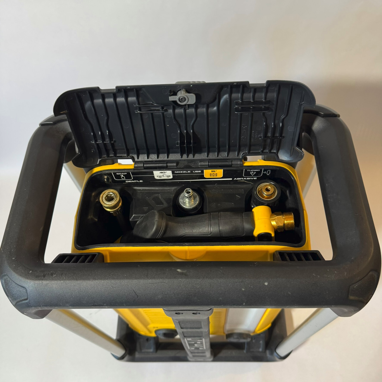 DeWALT DWPW2100 2,100 PSI Electric Cold Water Pressure Washer