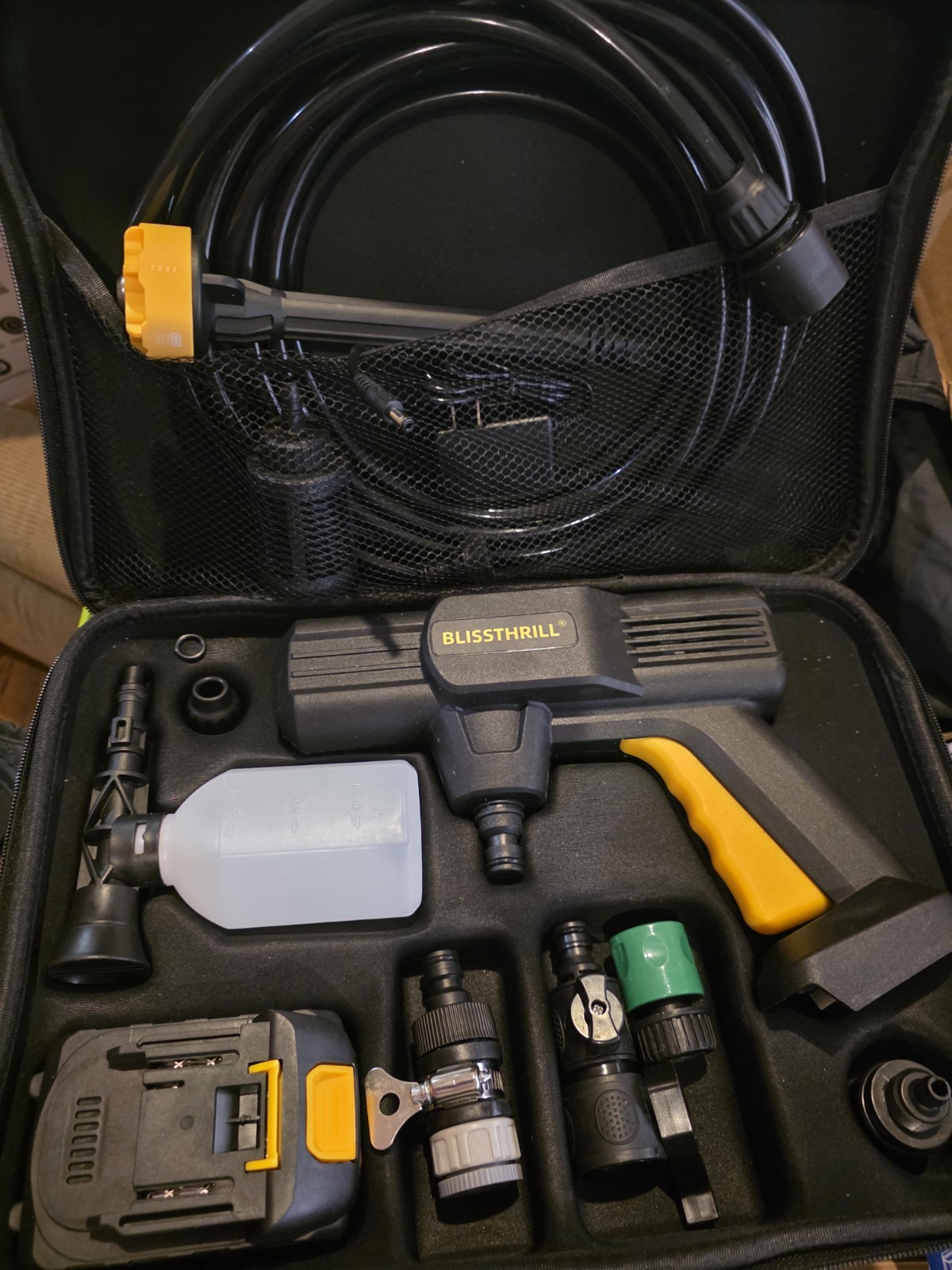 Cordless Pressure Washer Battery Operated; 1100PSI 2.4 GPM Portable Cordless…