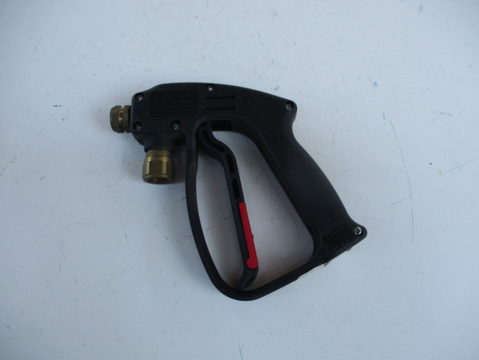 Stens 758-651 pressure washer gun 3/8 female inlet 1/4 female outlet 2200PSI