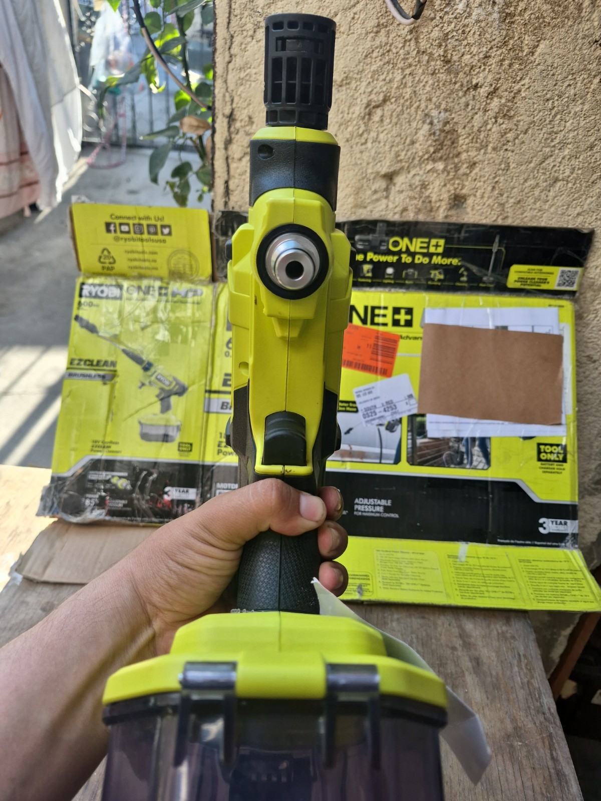 Ryobi RY121850 Cold Water Pressure Washer. Missing accesories. Only tool