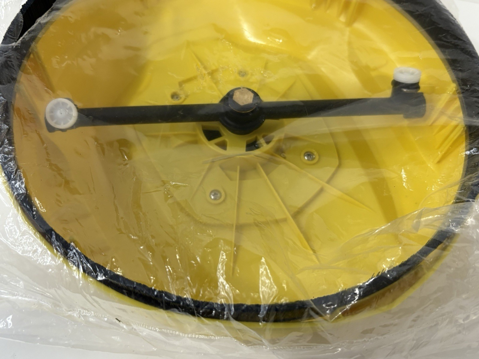 Kärcher Universal Surface Cleaner 11″ for Power Pressure Washers up to 2000 PSI