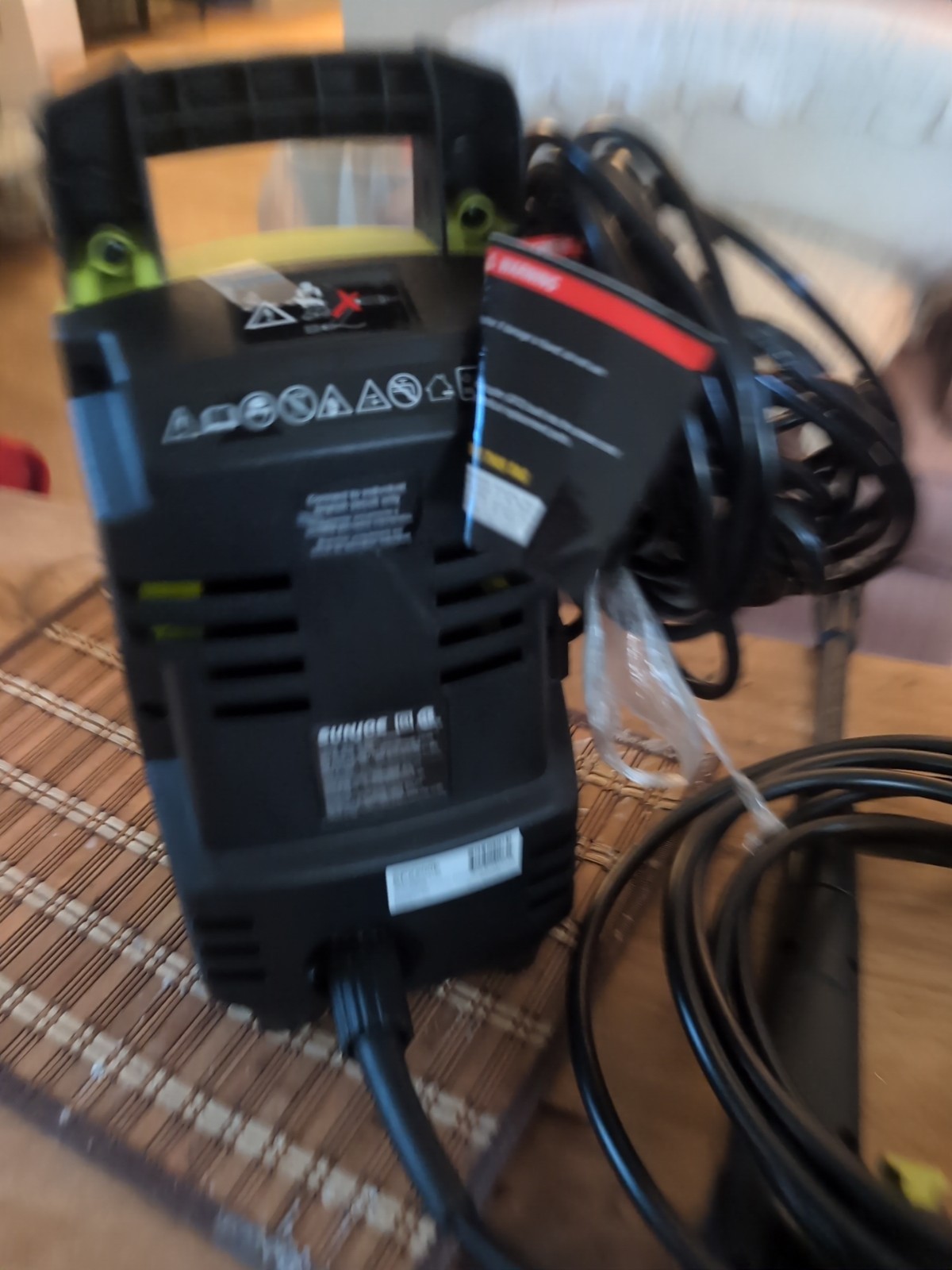 Sun Joe Electric Pressure Washer SPX 200e 120 Volt AC 60 HZ 10 Amp