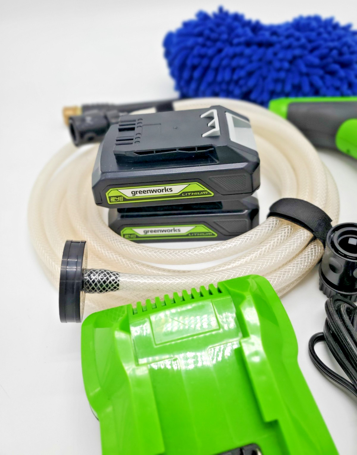 Greenworks 24V 600 PSI Pressure Washer Cordless Power Cleaner w/ (2) Batteries