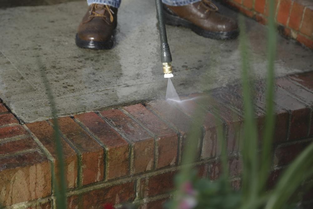 1600 PSI 1.2 GPM 13 Amp Corded Electric Pressure Washer Portable Deck Cleaner