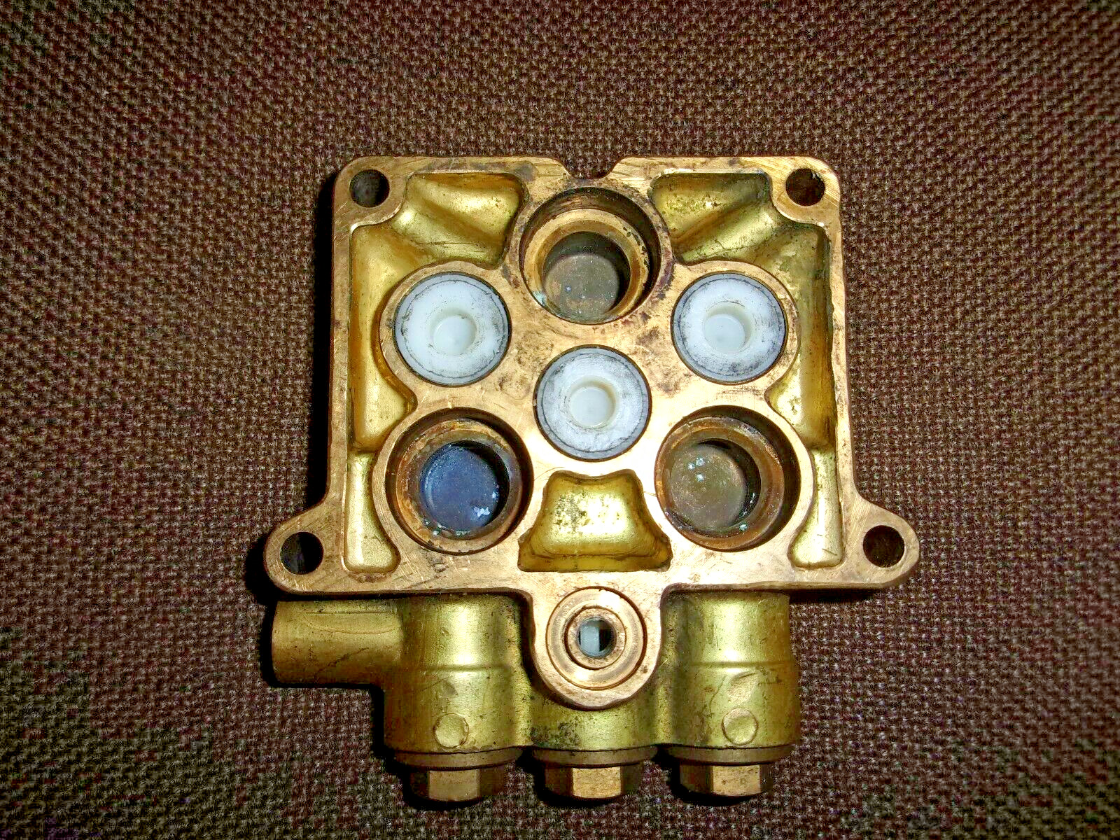(1) 0144 Pressure Washer Pump parts piston body 8.601. A037 *