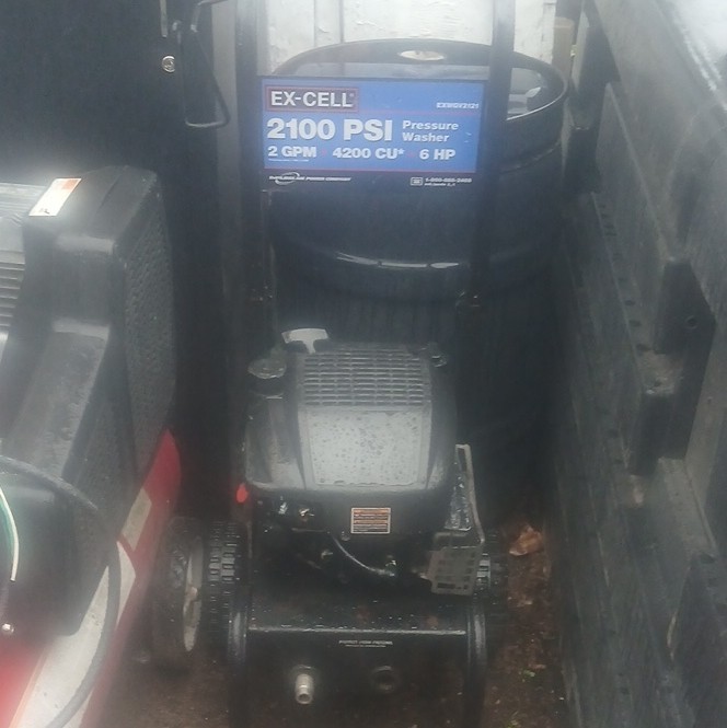 Ex-Cell 2100 PSI 2 GPM Cold Water Gas Pressure Washer 420cc 6HP Wheels