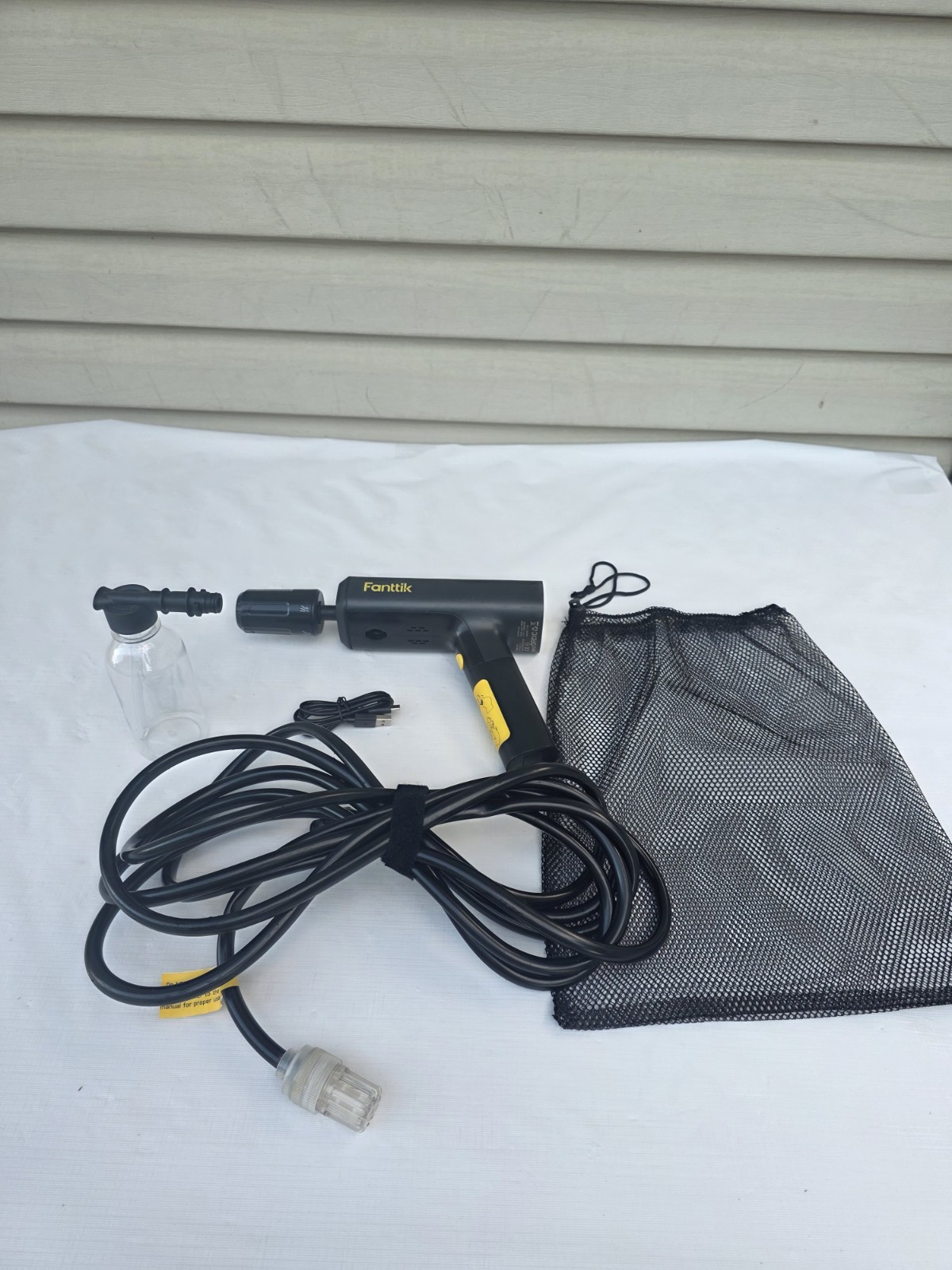 Fanttik K100 Flip Portable Cordless Sprayer Foldable Pressure Washer