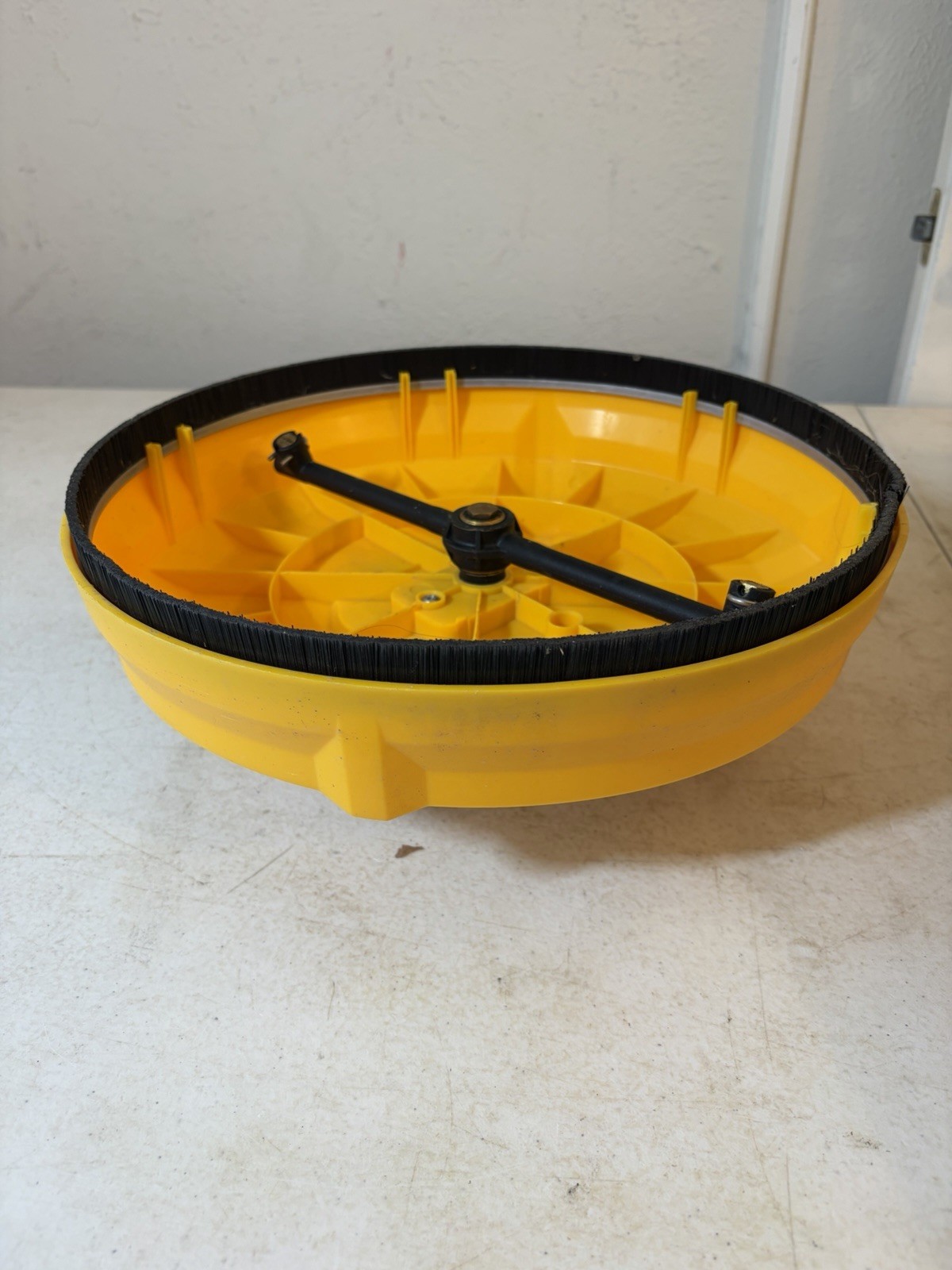 DEWALT 12 in. Rotating Surface Cleaner Pressure Washer Attachment DWZPWSC12