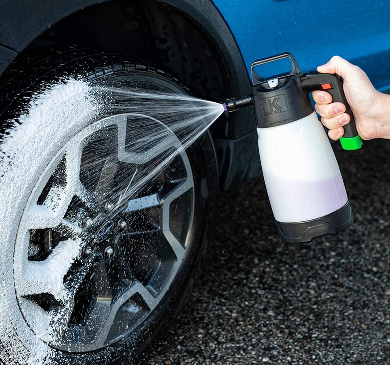 Professional 64oz High Foam Hand Pump Sprayer for Detailing and Cleaning