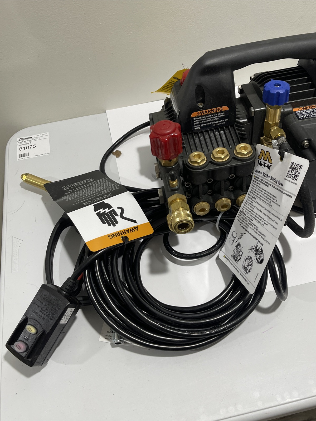 MI-T-M CM-1400-1MEH-M Pressure Washer,1400 PSI, 1.5 HP, 120 V 56JJ09 **READ**