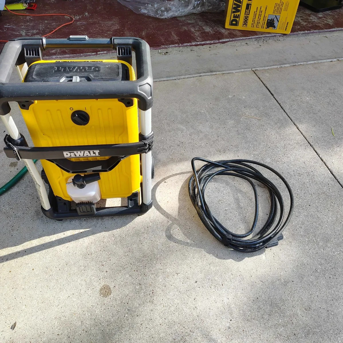 DEWALT DWPW3000 3000 MAX Psi 1.1 Gpm Brushless Electric Jobsite Pressure Washer