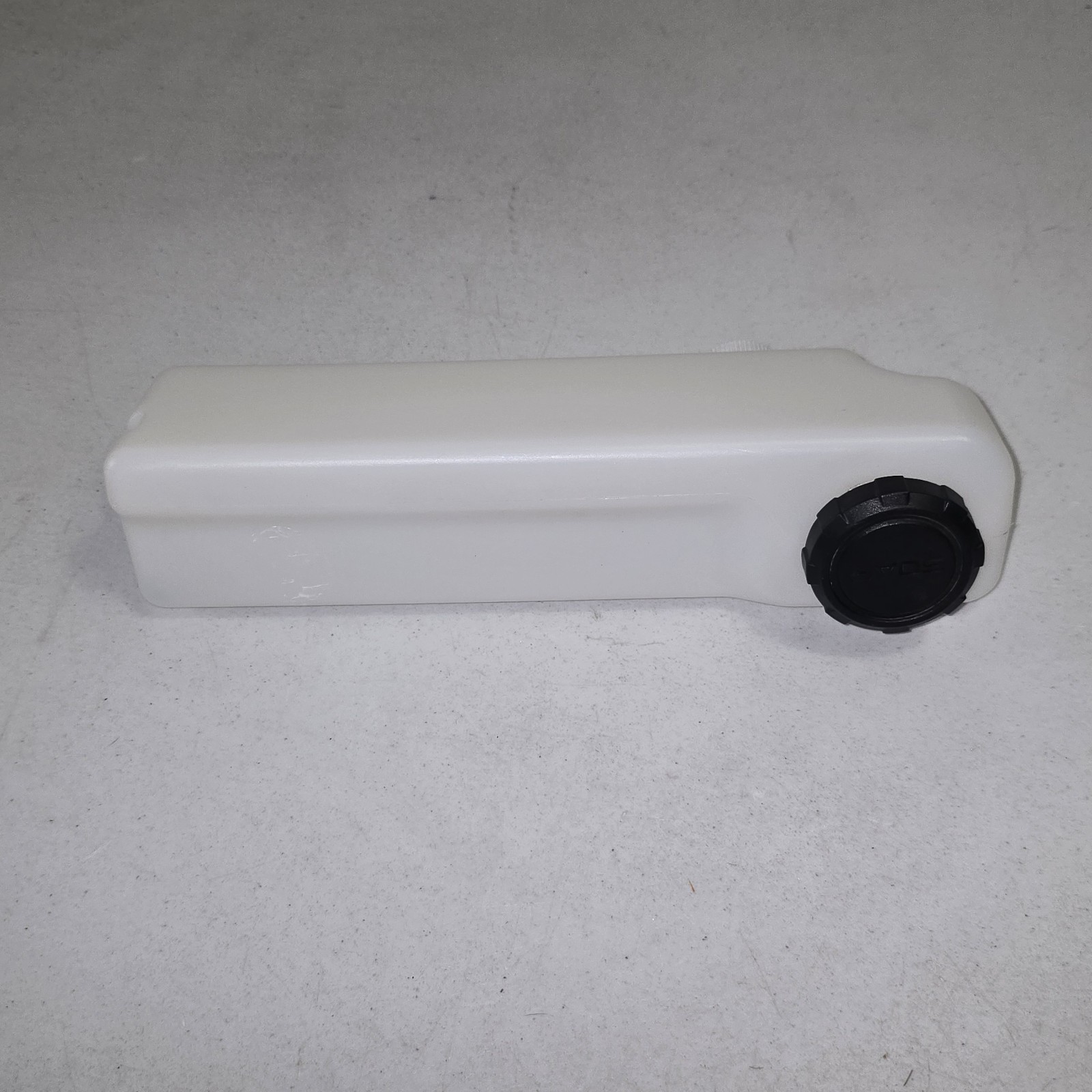 Genuine Part Soap Tank Assembly For DeWALT DWPW2100 2100psi Pressure Washer