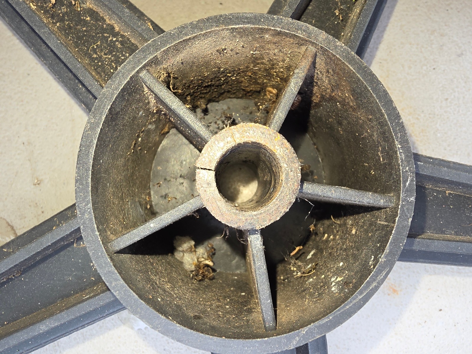 26II34 PAIR OF BIG WHEELS FROM PRESSURE WASHER: 13-1/2″ X 1-3/4″ X 1/2″ +/- OA