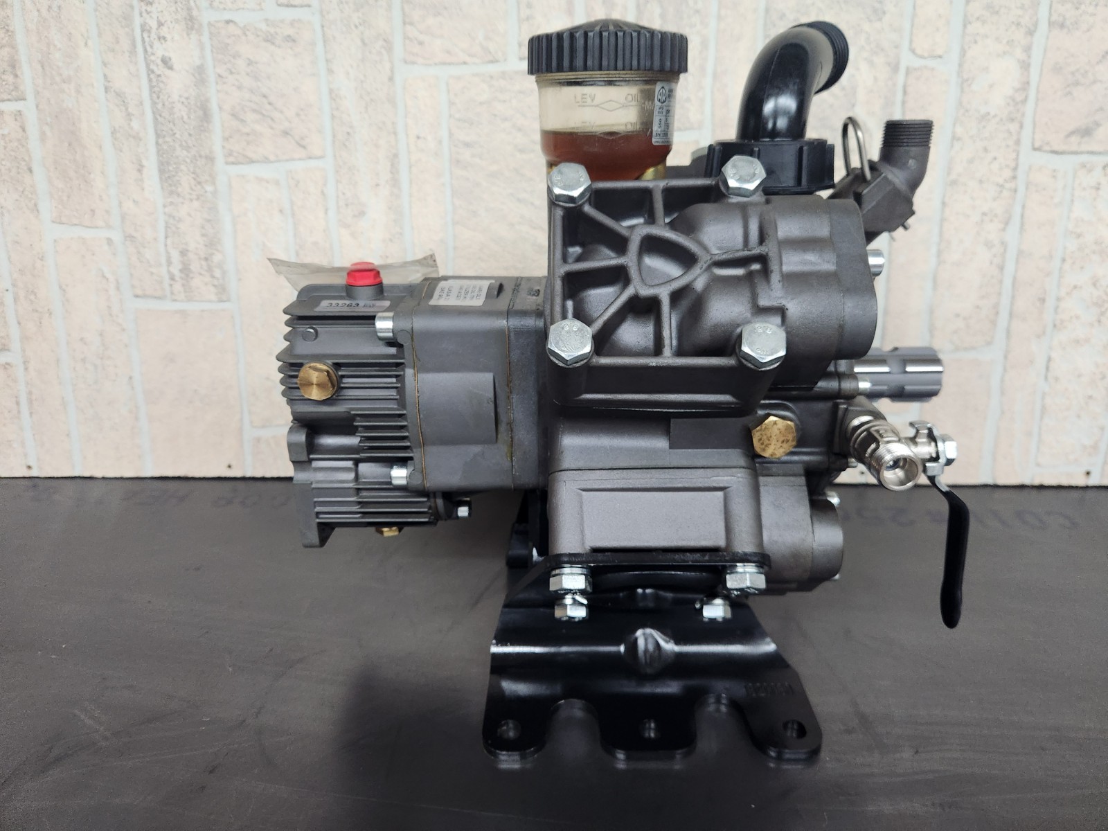 Annovi Reverberi AR1064 High Pressure Quad Diaphram Pump & AR1639 Gearbox /Hypro