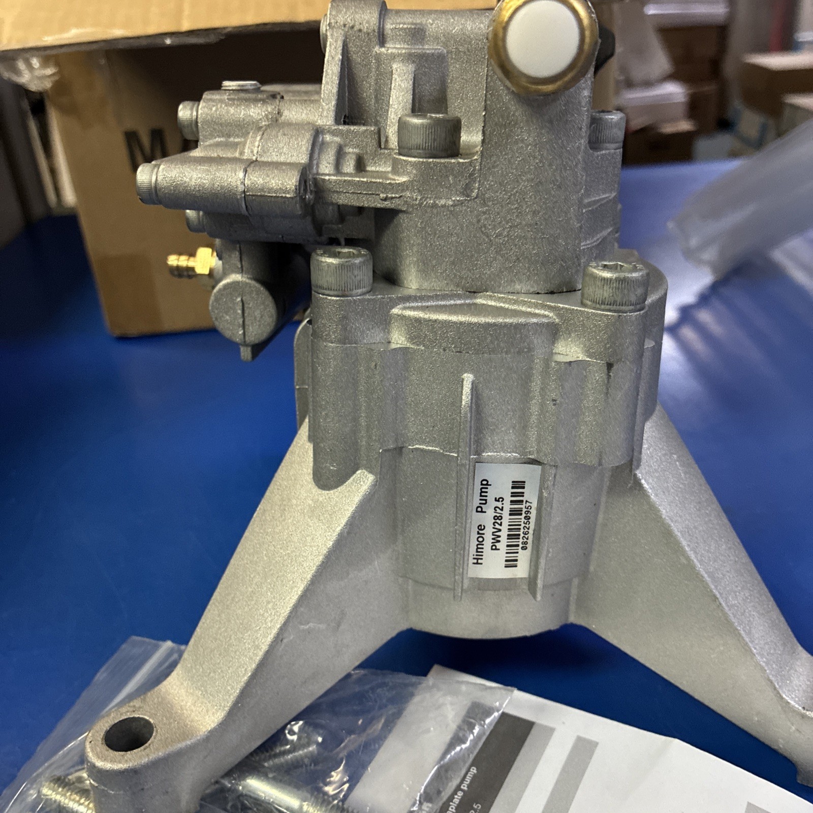 AgiiMan 7/8″ Shaft Vertical Pressure Washer Pump Head, Max 3300PSI Replacemen…