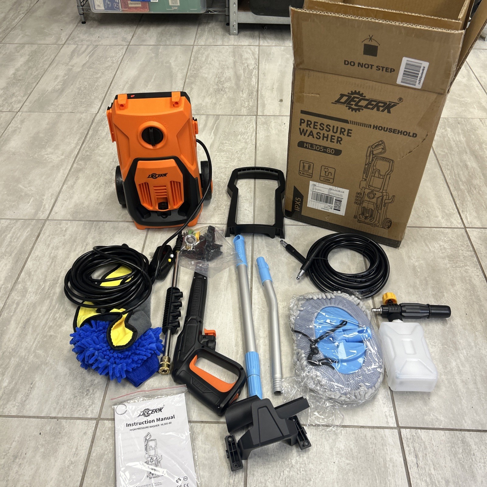 Decerk Electric Pressure Washer 1160-1800 PSI Orange