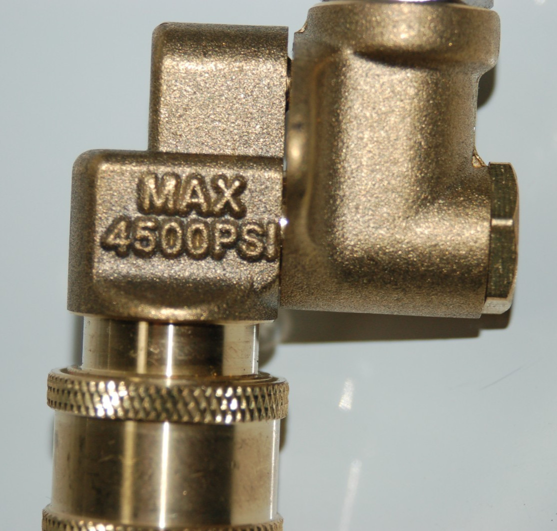 4,500 PSI Pressure Washer 1/4″ Pivoting Quick Connect Coupler Attachment