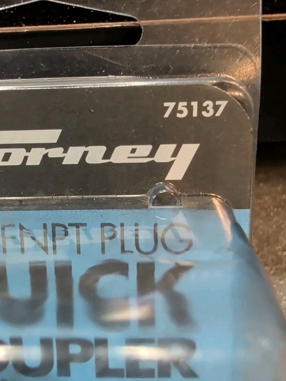 Forney 3/8 In. Female Quick Connect Pressure Washer Plug 75137 Forney 75137 3/8