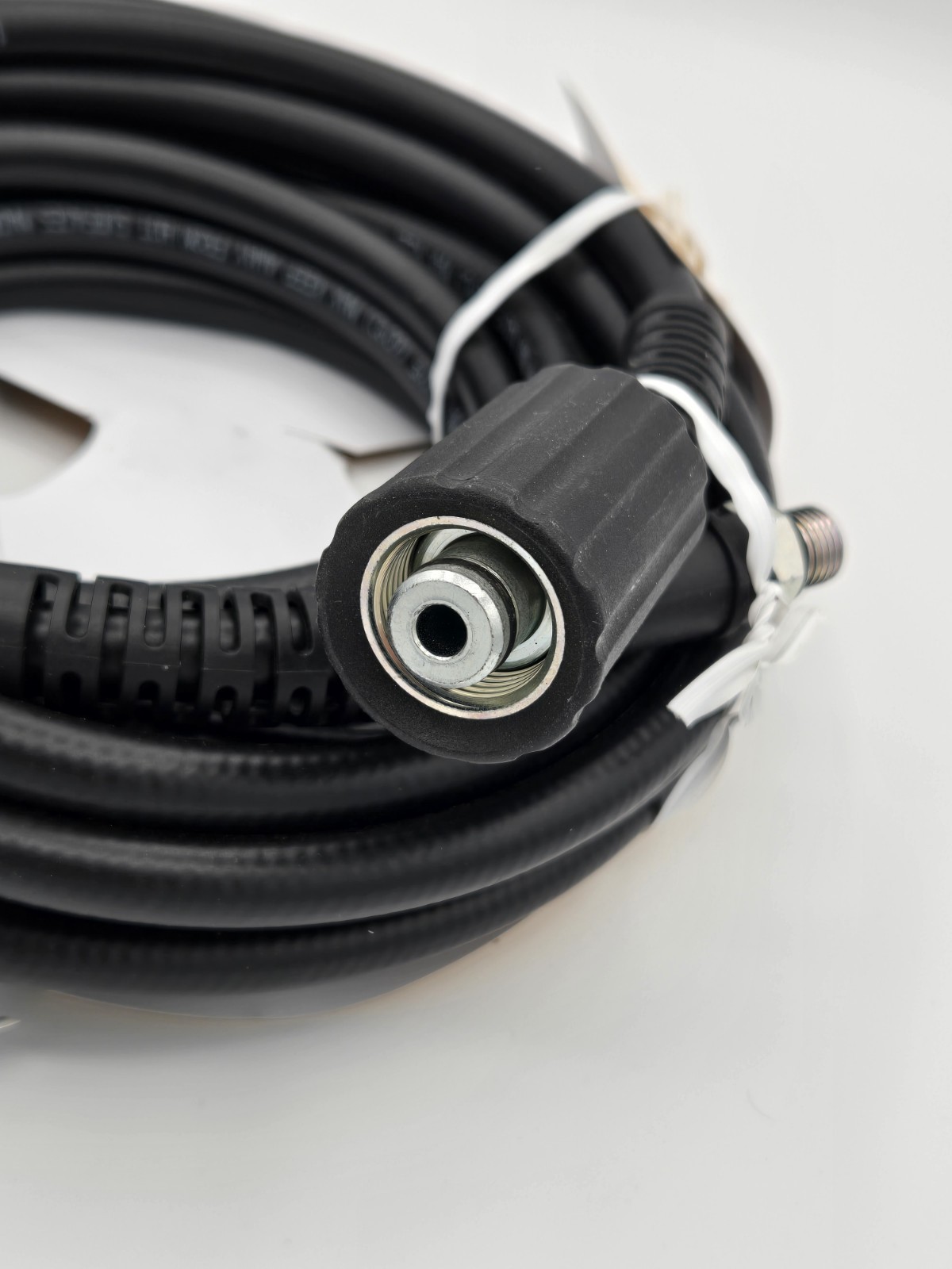 Mi-T-M AW-0015-0239 Pressure Washer Hose, 30 Ft 3100 PSI 1/4″MBSP X M22 (14MM)