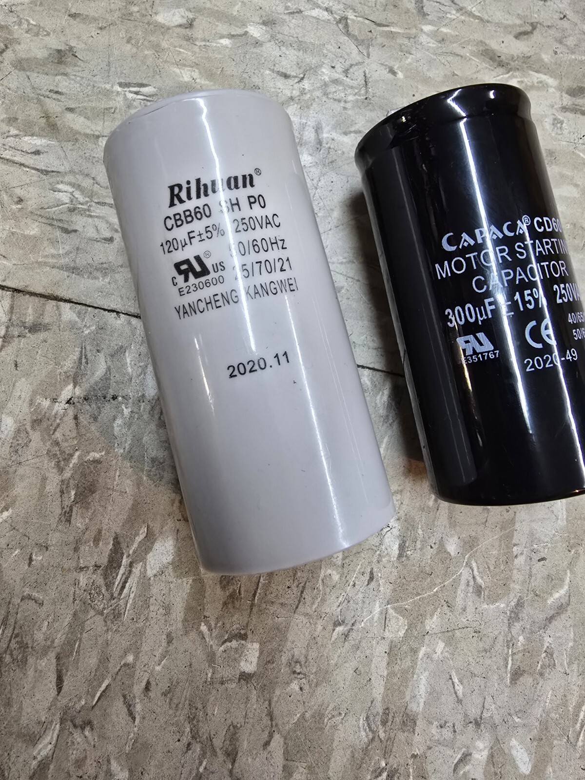 Capacitor CD60 250 Vac 300Uf for Ryobi RY142300VNM 2300psi Pressure Washer