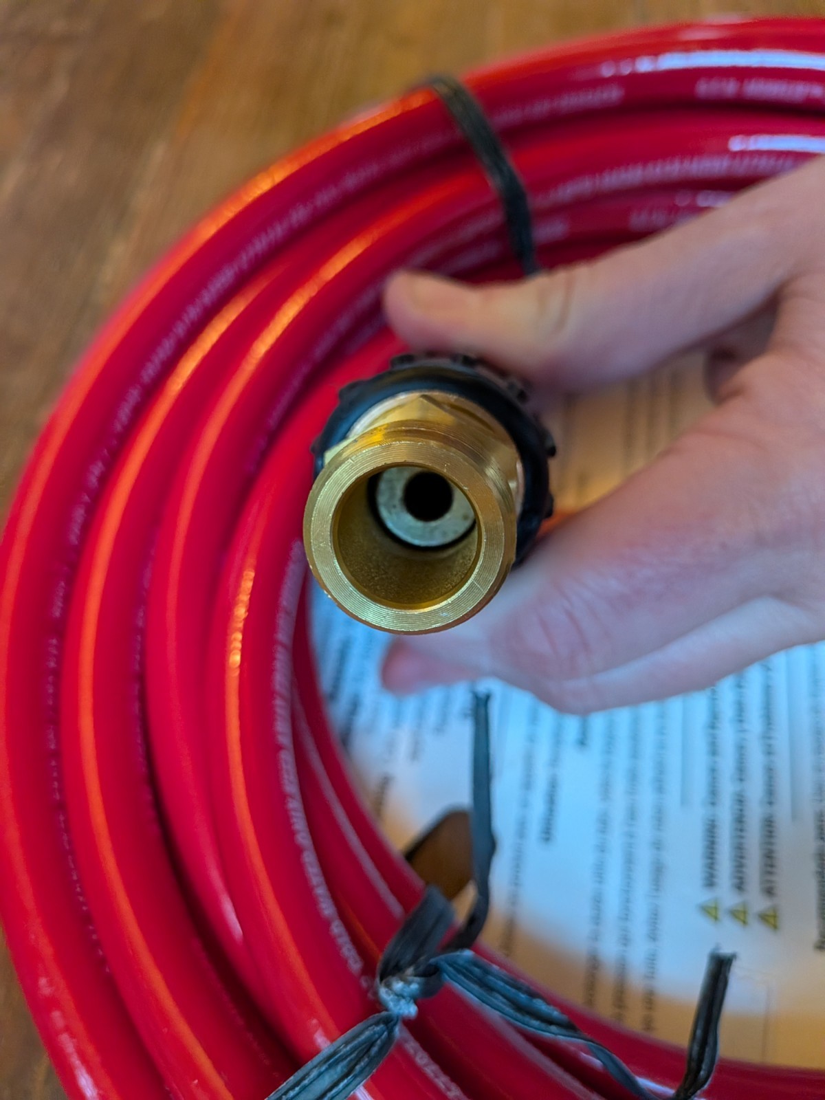 SIMPSON MorFlex Hose For Pressure Washing, 30ft x 1/4in. 3300-PSI Max #80391