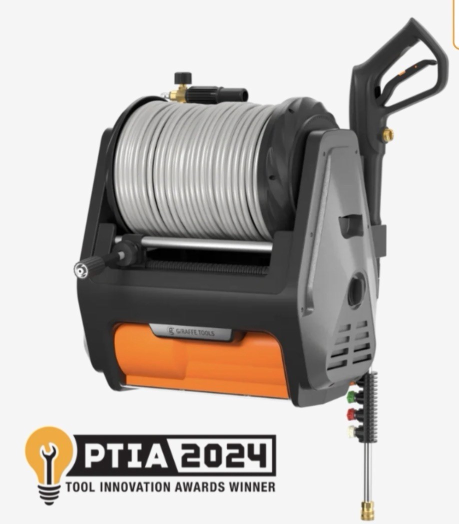 Giraffe Tools Grandfalls Retractable Pressure Washer Pro Wall-Mount Max 3700 PSI