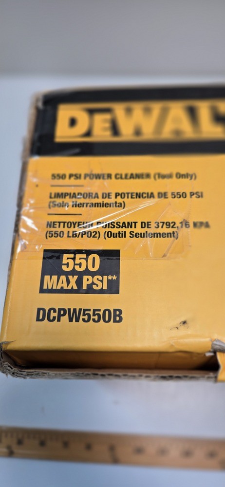 DeWalt 550 PSI Power Cleaner (Tool Only) DCPW550B LOCAL PICK UP ONLY