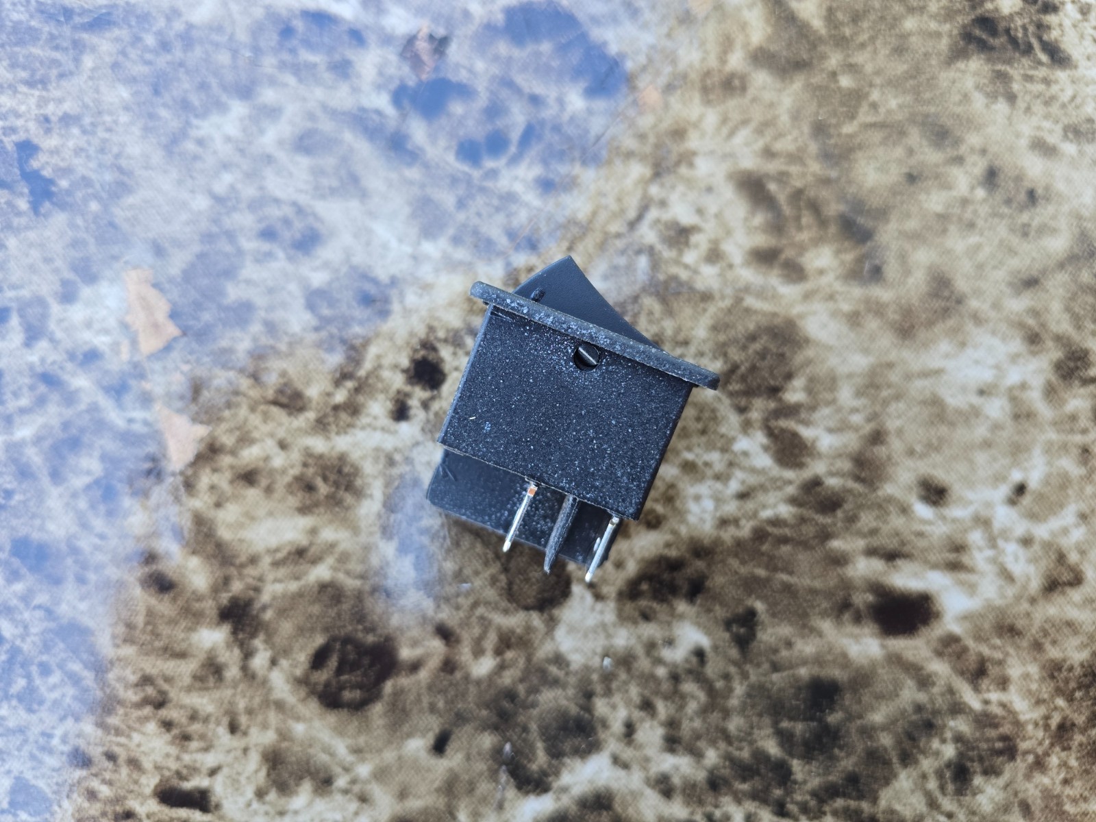 Husqvarna PW2300 Pressure Washer – OEM Replacement Parts Main Switch