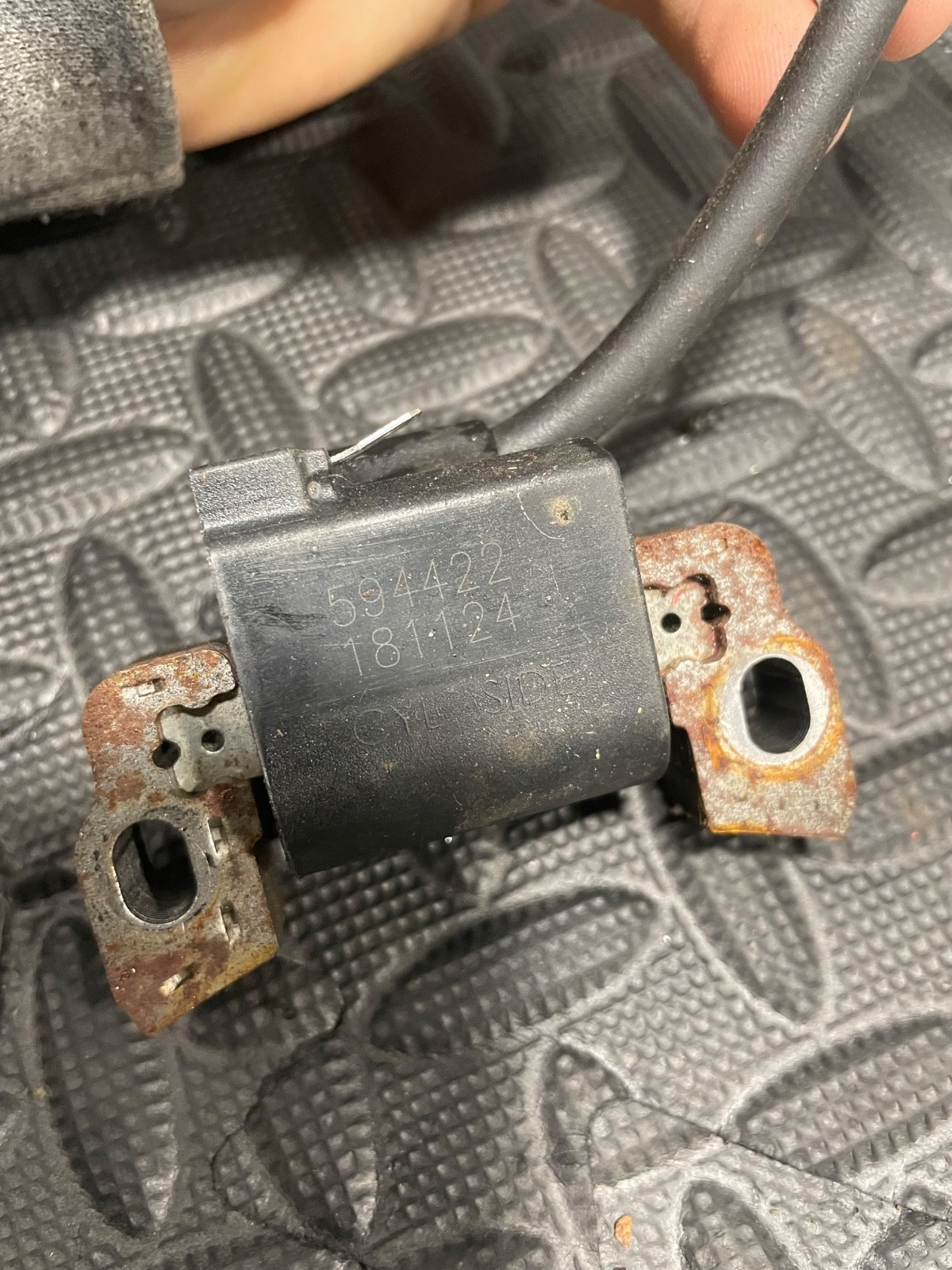 Craftsman 3000 PSI 2.5-GPM Pressure Briggs Stratton ignition coil