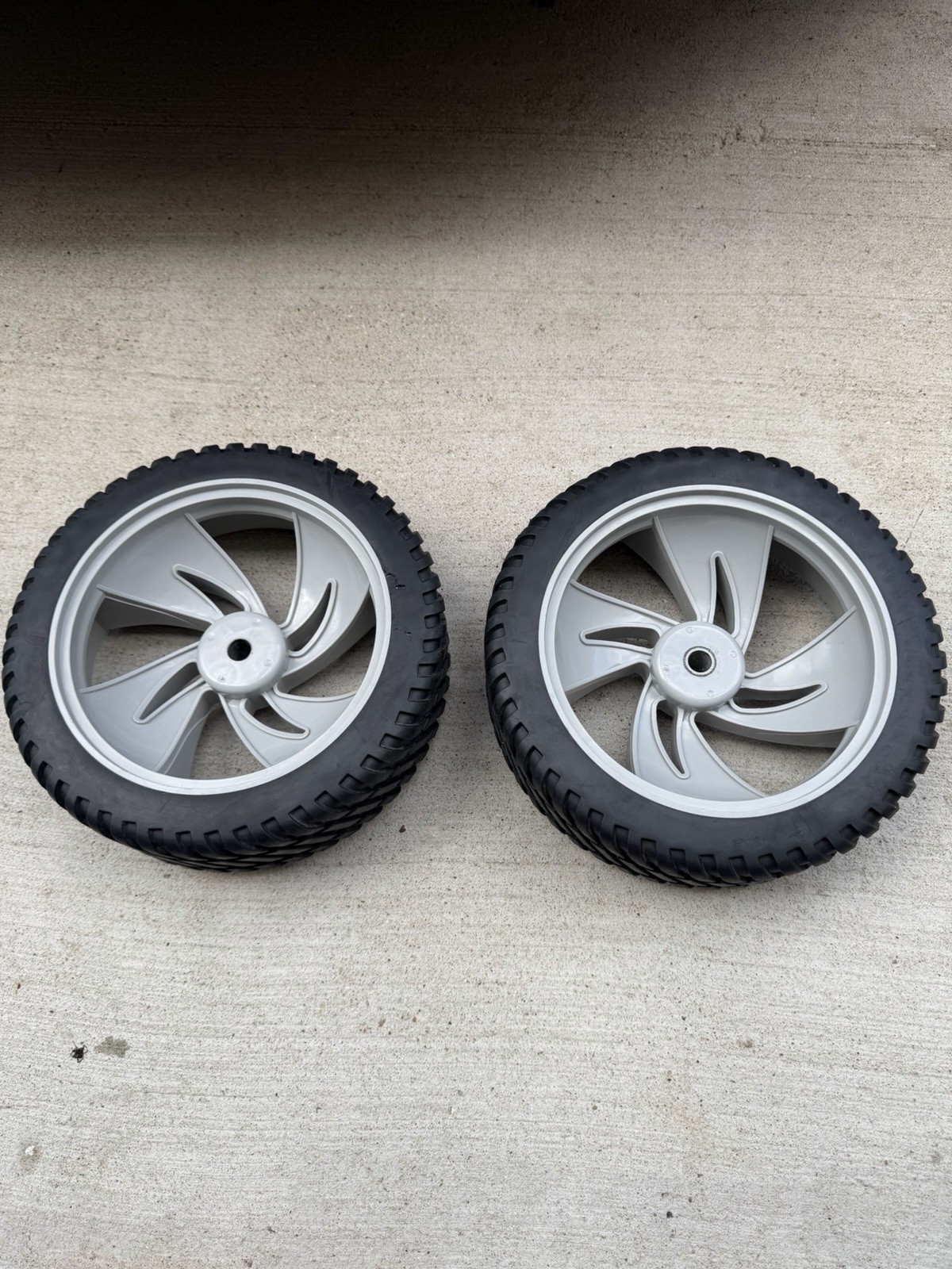 Troy Bilt Pressure Washer Wheels part number 313837GS Set of 2 Fits Many Models
