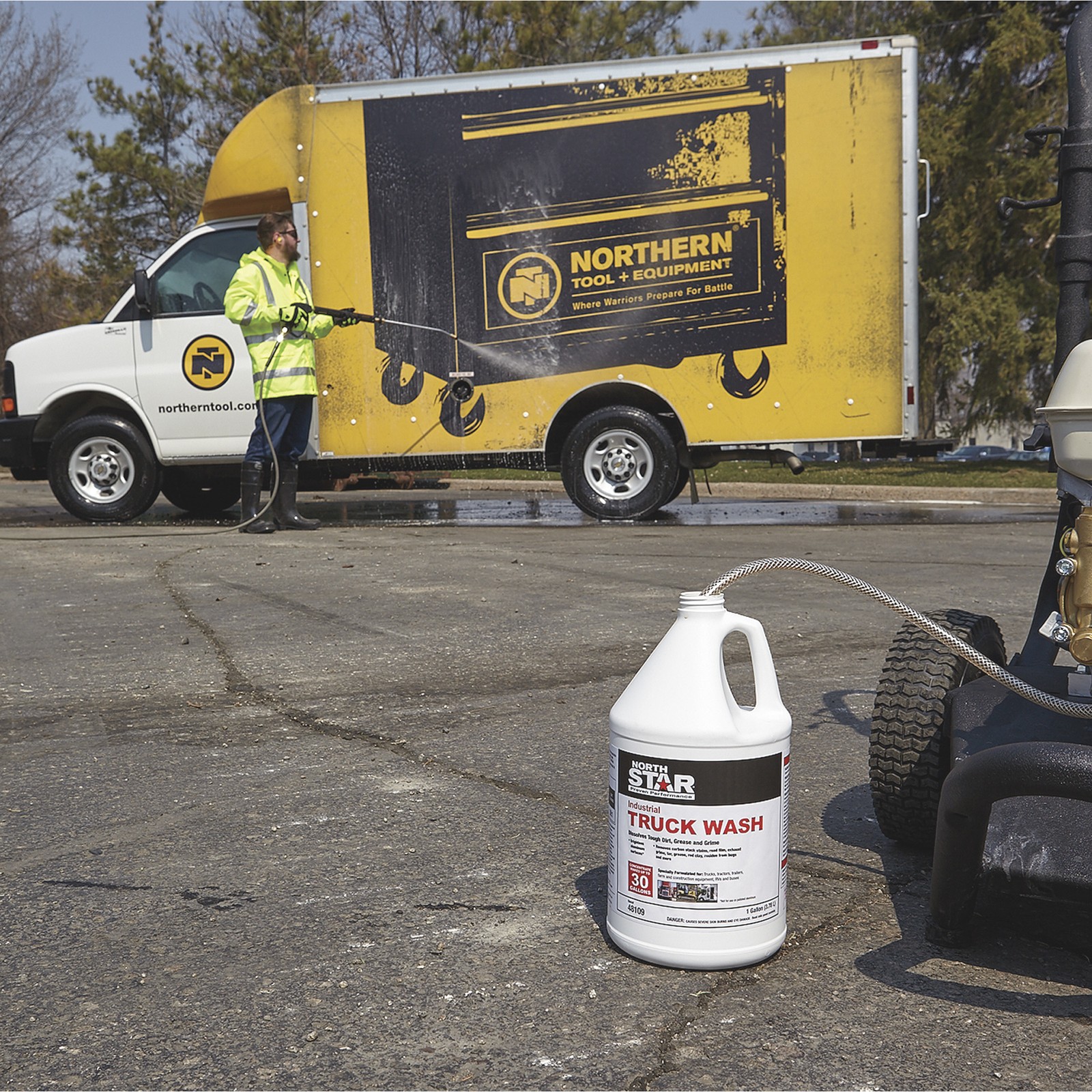 NorthStar Pressure Washer Truck Wash Concentrate, 1-Gallon