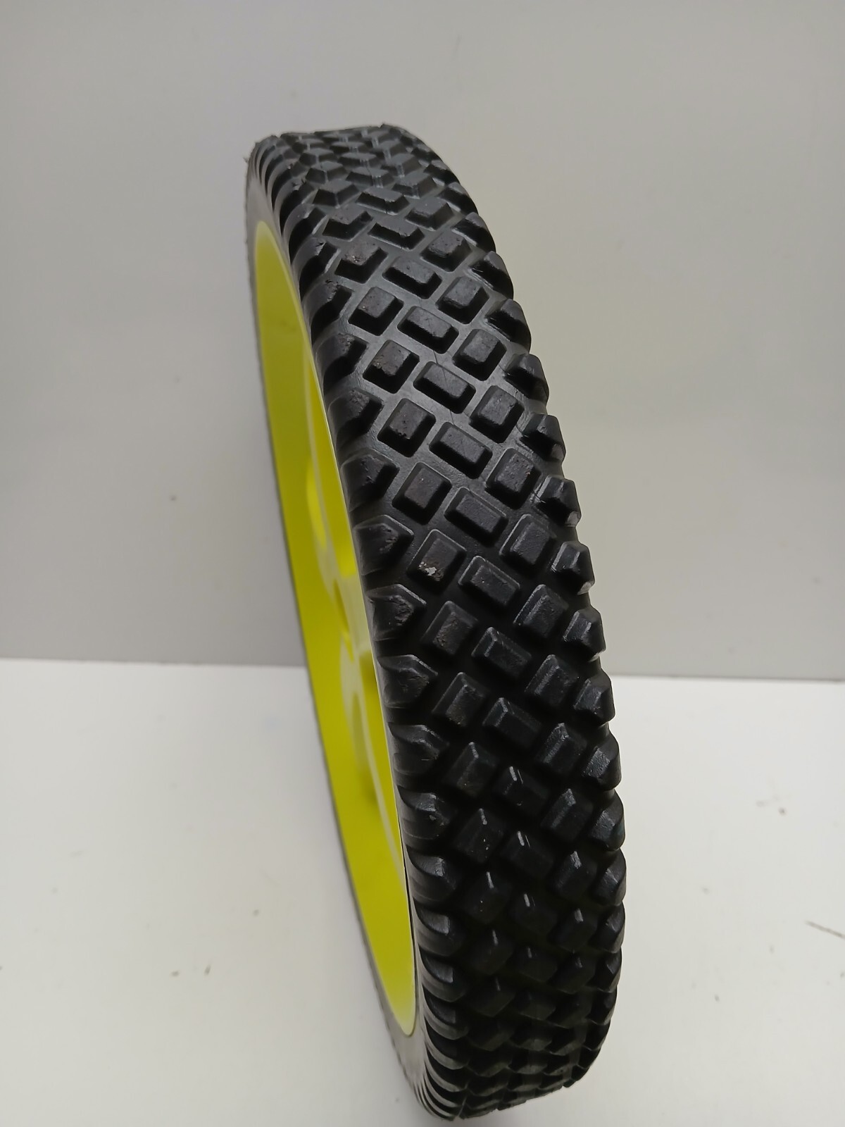 Ryobi OEM Parts. Wheel Assembly RY142711VNM 2700-psi Corded Pressure Washer