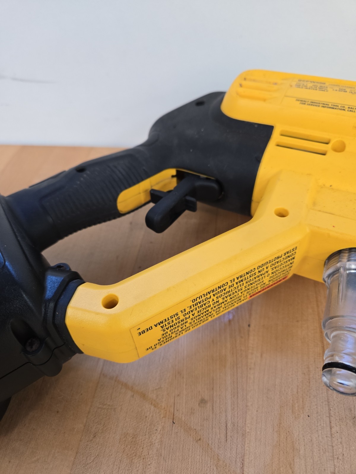 Dewalt DCPW550 Power Cleaner With Hose TOOL ONLY