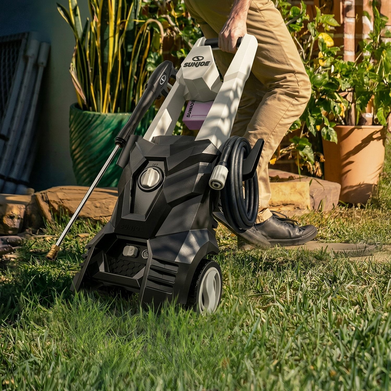 New Sun Joe 2000 PSI Electric Pressure Washer SPX200-GO Power Washer Soap Foamer