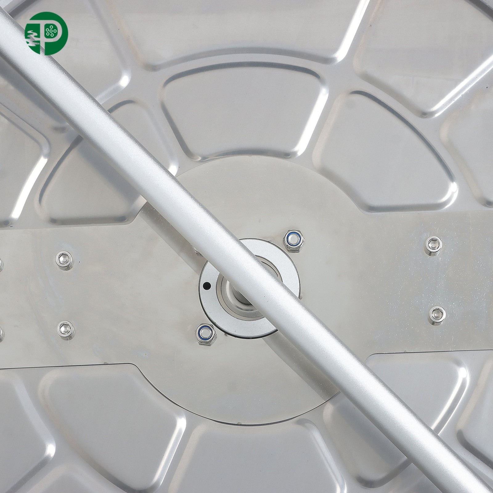 1 × 24″ Pressure Washer Surface Cleaning Kit with 4 wheels Easy-Attach Handle