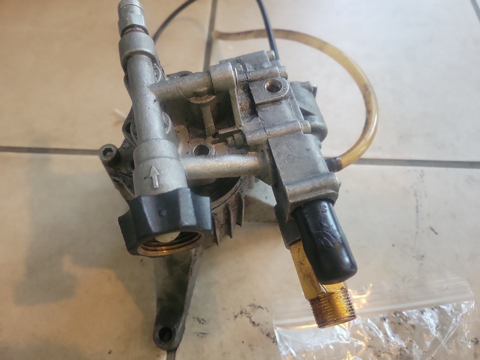 Ryobi 3100 PSI Pressure Washer Pump OEM (308653054) Model: RY80940B And Bolts