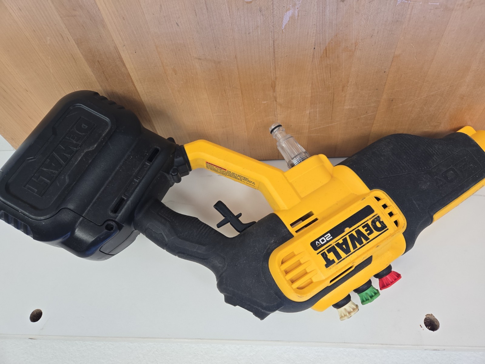 Dewalt DCPW550 Power Cleaner With Hose TOOL ONLY