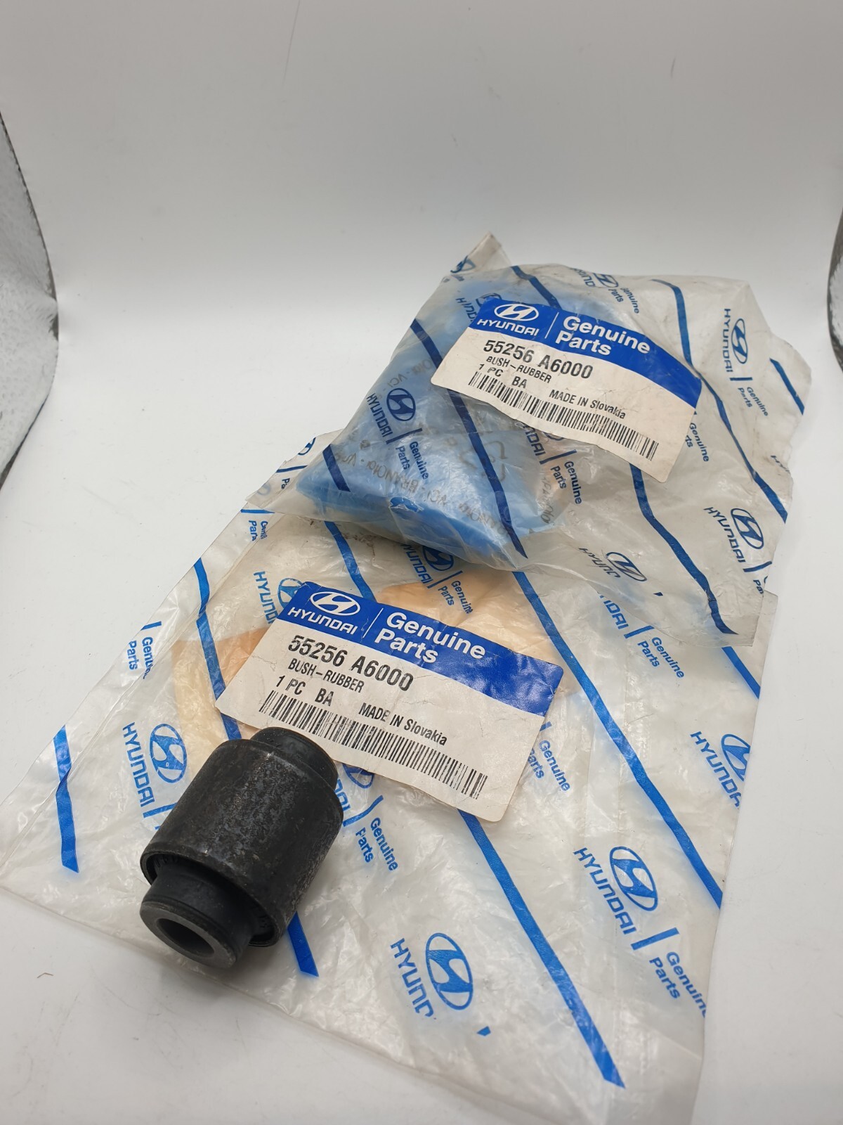 Hyundai i30 Genuine Trailing Arm Bushes Set Of Two 55256A6000 New OEM Part