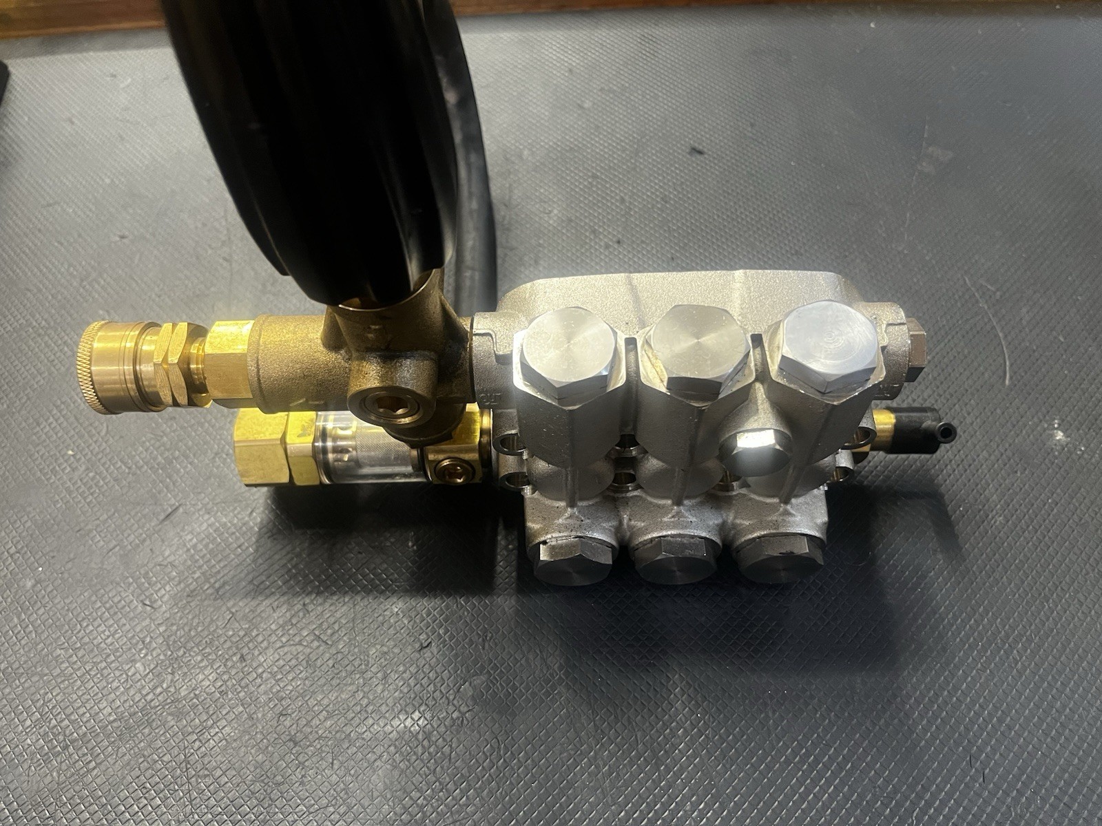 AR Replacement Pressure Washer Pump Head Assy for RRV4G40 Annovi Reverberi Viper
